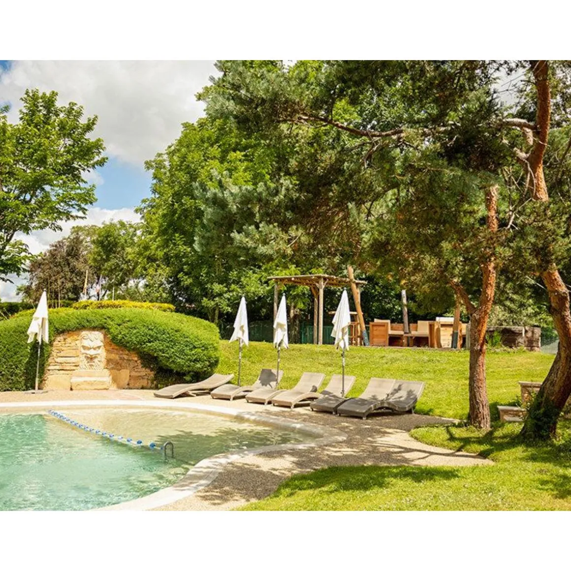 Séjour insolite en famille de 2 jours en tente trappeur, près de Toulouse - Coffret Cadeau Séjour