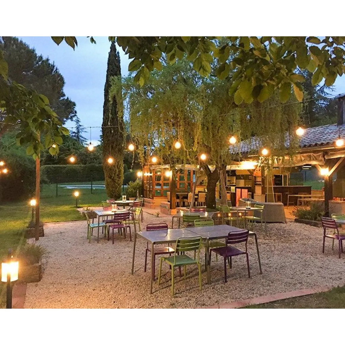 Séjour insolite en famille de 2 jours en tente trappeur, près de Toulouse - Coffret Cadeau Séjour