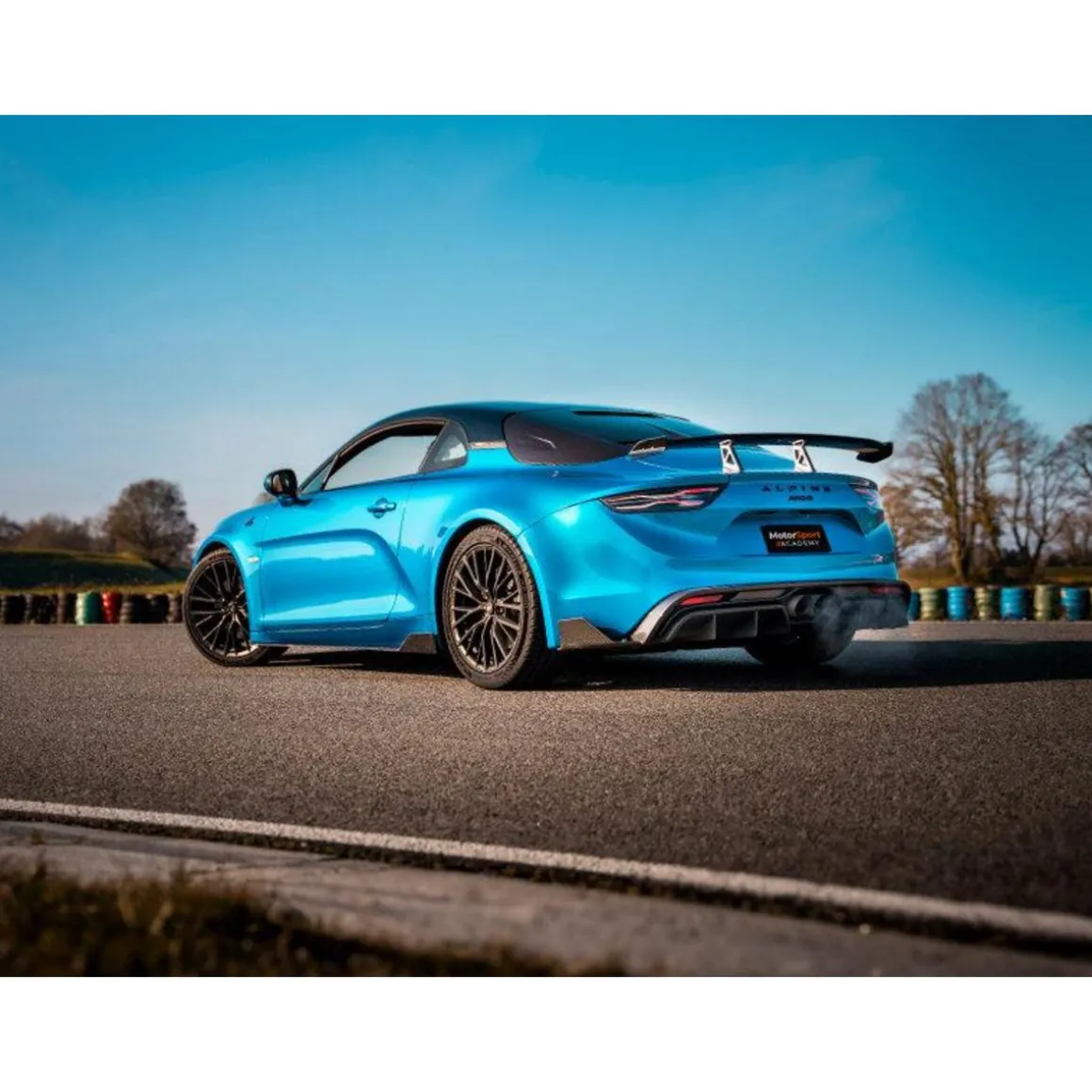 Stage de pilotage : 2 tours sur le circuit de Fontenay en Alpine A110 R - Coffret Cadeau Sport & Aventure