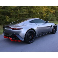 Stage de pilotage : 5 tours sur le circuit de Mirecourt en Aston Martin V8 Vantage - Coffret Cadeau Sport & Aventure