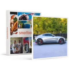 Stage de pilotage : 5 tours sur le circuit de Croix-en-Ternois en Aston Martin V8 Vantage - Coffret Cadeau Sport & Aventure