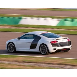 Stage de pilotage multivolant : 2 tours en Aston Martin Vantage et 2 tours en Audi R8 sur le circuit de Nogaro - Coffret Cadeau Sport & Aventure