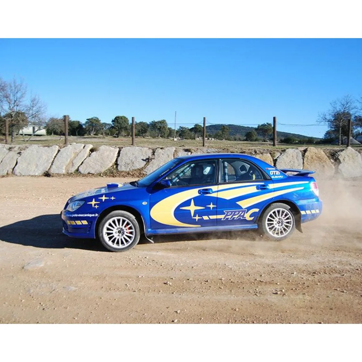 Stage rallye 18 tours de circuit en Subaru Impreza WRX pour 1 passionné de vitesse - Coffret Cadeau Sport & Aventure