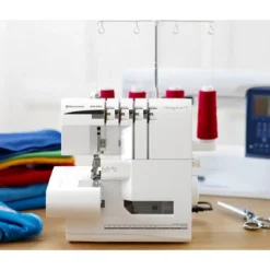 Surjeteuse Husqvarna Huskylock s15