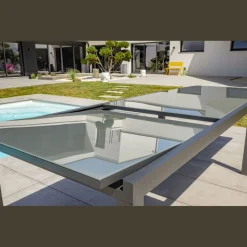 Table de jardin rectangulaire - 10/12 places - Aluminium et plateau en verre - Anthracite - TOLEDE