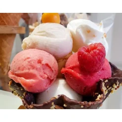 Tour gastronomique pédestre de 3h30 avec un expert culinaire local - Coffret Cadeau Gastronomie