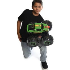 Véhicule RC 1:10 Pleine fonction 4X4 Monster Truck Snake Bit
